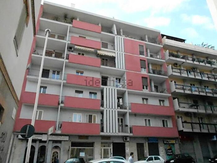 Appartamento bilocale in affitto in Via Ottone Bacaredda, Villanova, Cagliari
