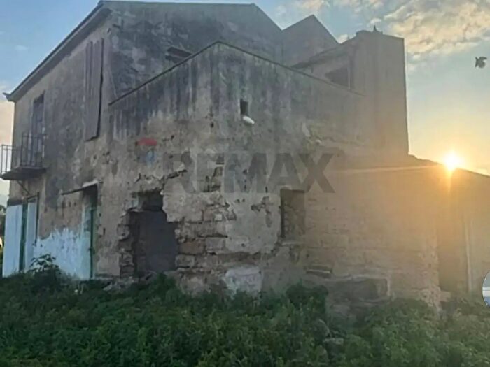 Casa con 6 locali in vendita in Contrada Fondo Pozzo, Capaci