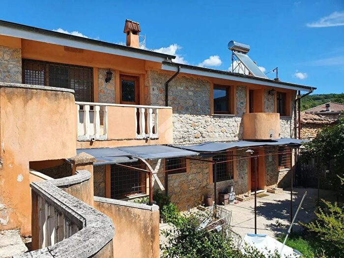 Casa con 5 locali in vendita in Via Case Iaboni, Veroli