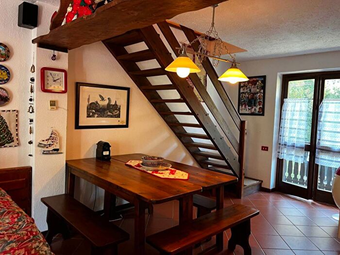 Appartamento trilocale in vendita in Strada Statale del Monginevro, Salbertrand
