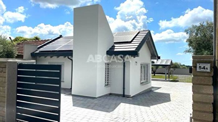 Casa bilocale in vendita in Via Giuseppe Verdi, Lariano