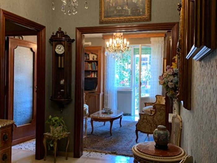 Appartamento bilocale in affitto in Via San Nemesio, Garbatella, Roma