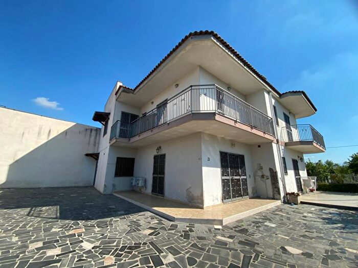 Appartamento quadrilocale in affitto in Via Nolana, Centro, Pompei