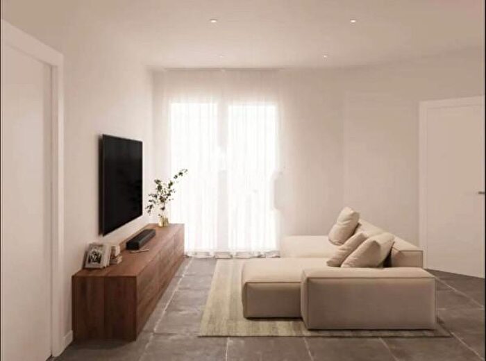 Appartamento trilocale in vendita in Viale Milano, Lodi