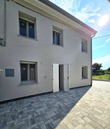 Casa con 5 locali in vendita in Via Luigi Gonzaga a, Guastalla