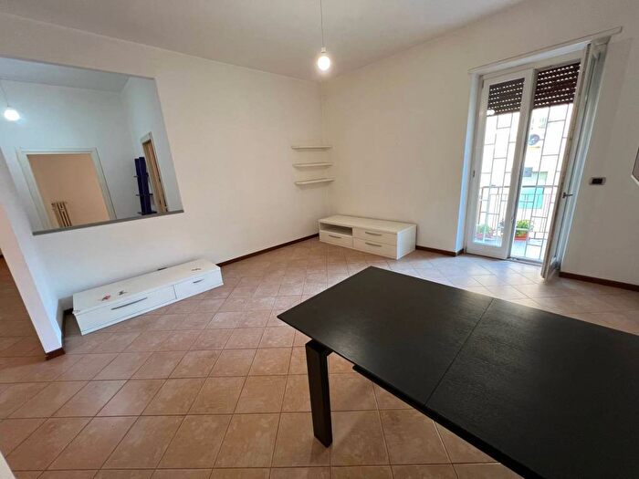 Appartamento trilocale in affitto in Via dei Gozzadini, Gregorio VII Piccolomini, Roma