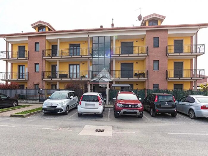 Appartamento trilocale in vendita in Via Martiri della Libertà, Nole