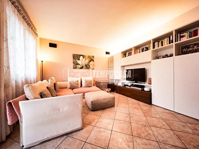 Appartamento con 6 locali in vendita in Viale Tilman, Belluno