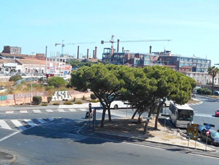 Appartamento quadrilocale in vendita in Corso Martiri della Libertà, Catania