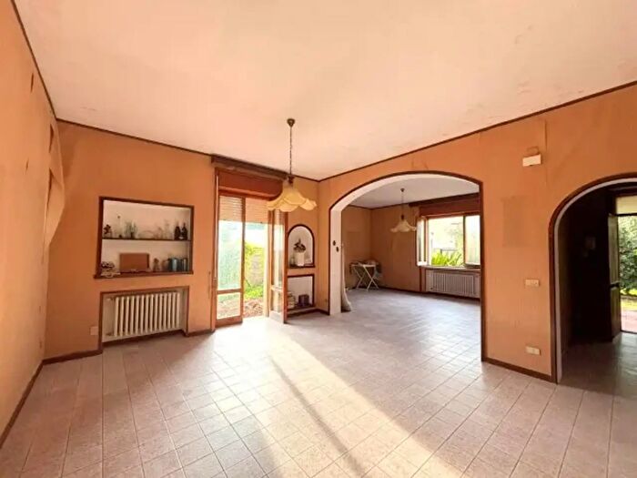 Casa con 6 locali in vendita in Piazza dei Cappuccini, Tricase