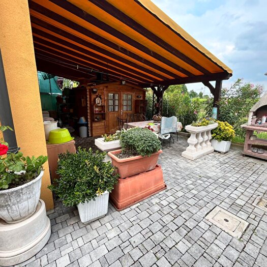 Appartamento trilocale in vendita in Via Vecchia, Campogalliano