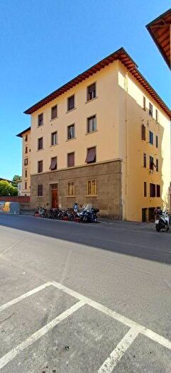 Appartamento trilocale in affitto in Leopoldo Vittorio Emanuele Statuto, Firenze