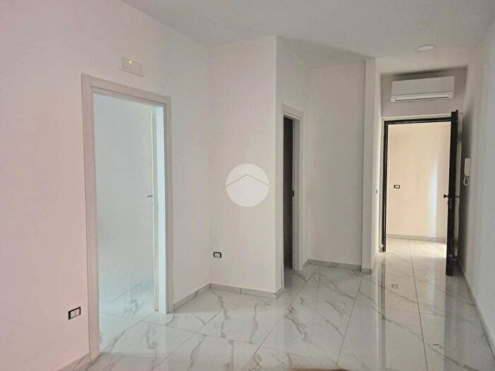 Appartamento bilocale in affitto in Corso Umberto I, Centro, Casalnuovo di Napoli