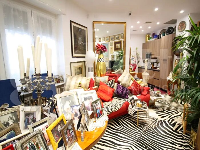 Appartamento bilocale in vendita in Via Giusti, Milano