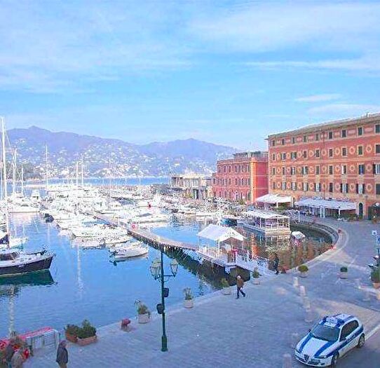 Appartamento quadrilocale in affitto in Salita Montebello, Centro, Santa Margherita Ligure