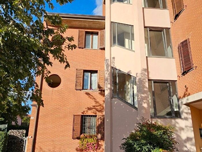 Appartamento trilocale in affitto in Via Jacopo Tintoretto, Centro, Castelnuovo Rangone