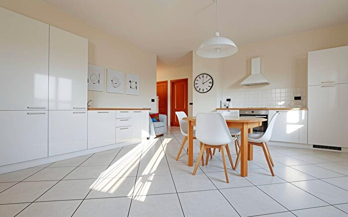 Appartamento trilocale in vendita in Via San Lorenzo, Mondovi