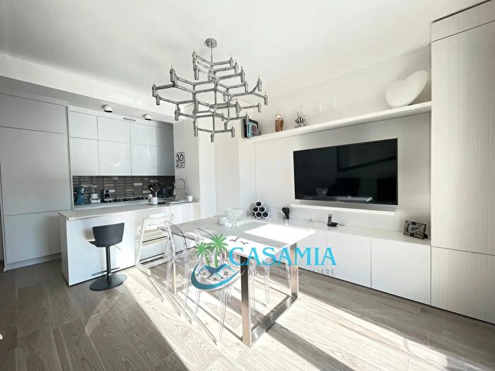 Appartamento trilocale in vendita in San Benedetto Del Tronto