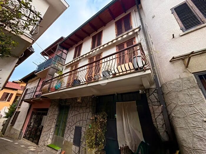 Casa trilocale in vendita in Vicolo Silvio Pellico, Gassino Torinese