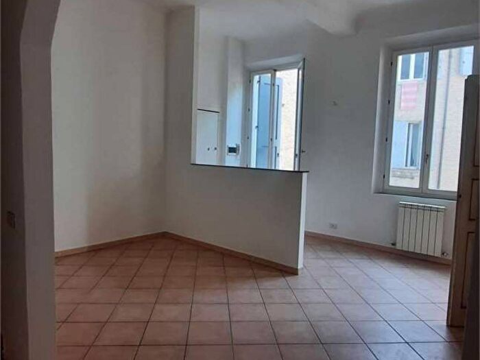 Appartamento quadrilocale in affitto in VIA CASTEL MARALDO, Centro Storico, Modena