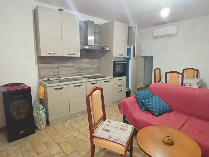 Appartamento trilocale in vendita in Trento E Trieste, Crespina Lorenzana