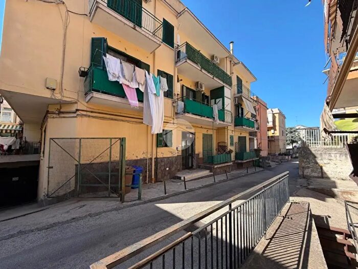 Appartamento con 5 locali in vendita in Prima Traversa Montenuovo, Pozzuoli