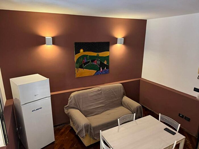 Appartamento bilocale in affitto in Via Osservatorio, Centro Storico, Catania