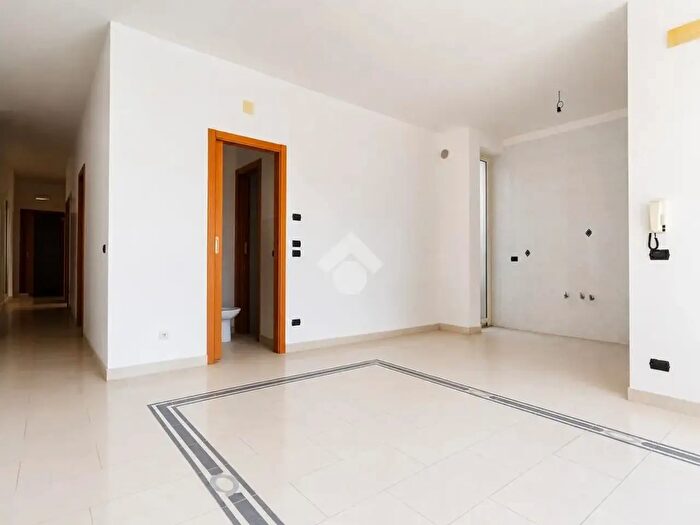 Appartamento trilocale in vendita in Via San Lorenzo, Conversano