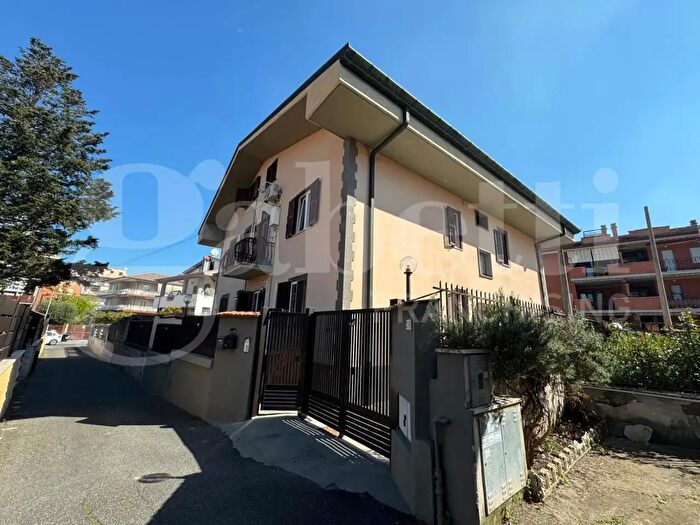 Appartamento bilocale in vendita in Viale della Repubblica, Marino