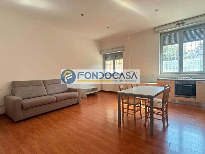 Appartamento monolocale in affitto in Via Aristotele, Milano