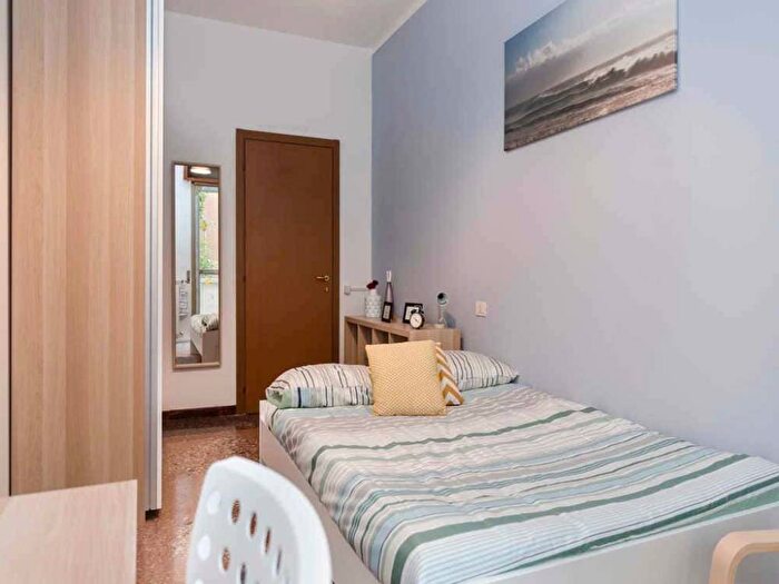 Appartamento con 6 locali in affitto in Viale Giovanni Vicini, Costa, Bologna