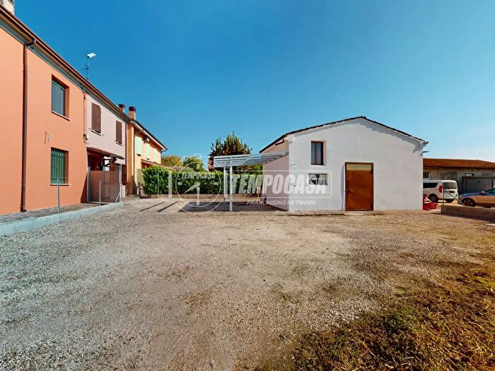 Appartamento trilocale in vendita in Concordia Sulla Secchia