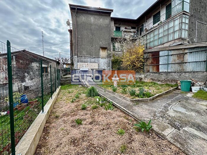 Casa con 5 locali in vendita in Via San Bernardino, Almenno San Salvatore