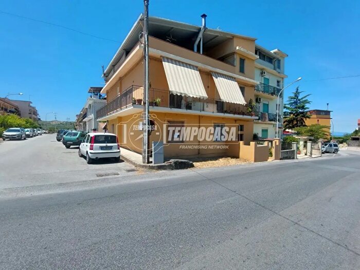 Appartamento quadrilocale in vendita in Via Pattina, Santa Lucia Del Mela