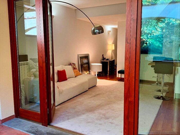 Appartamento trilocale in affitto in Viale Francesco Petrarca, Porta Romana, Firenze