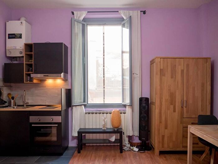 Appartamento monolocale in affitto in Viale Coni Zugna, Solari, Milano
