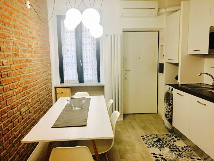 Appartamento bilocale in affitto in Via Pasquale Sottocorno, Piave Tricolore, Milano