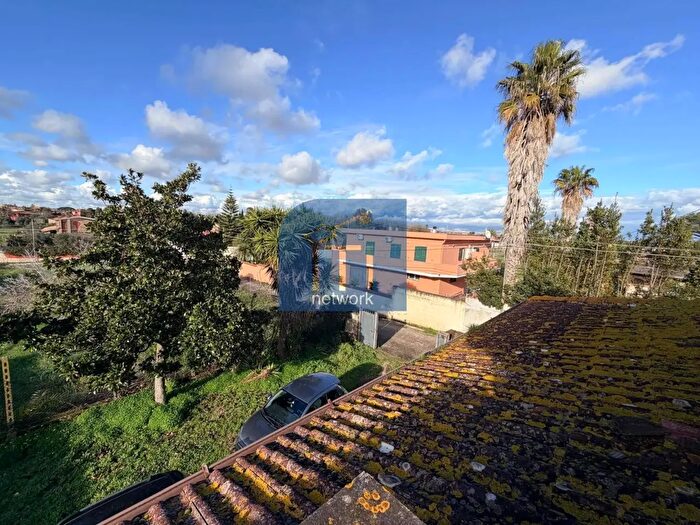 Casa con 7 locali in vendita in Via S Antonio, Ardea