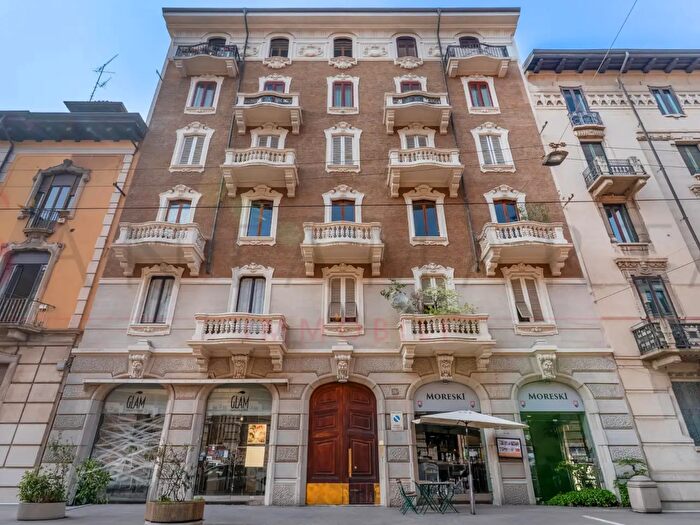 Appartamento quadrilocale in vendita in Piazzale Francesco Baracca, Milano
