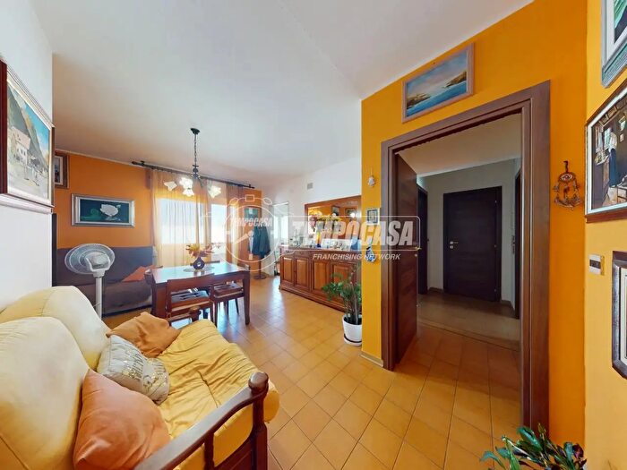 Appartamento quadrilocale in vendita in Via Frank Anna, Volpiano