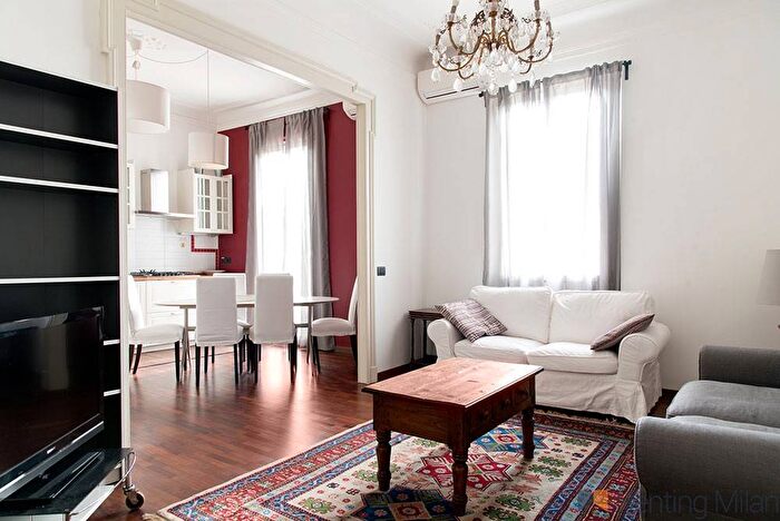 Appartamento trilocale in affitto in Via Stresa, Maggiolina, Milano