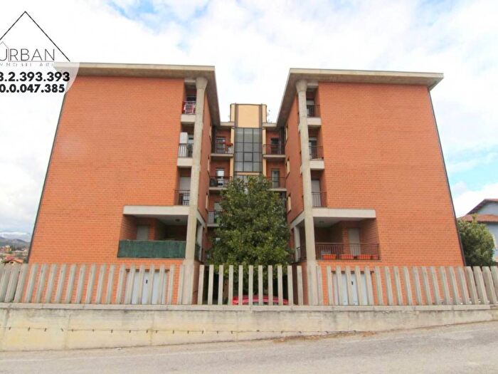 Appartamento quadrilocale in affitto in Via Marche, Torretta Torrione, LAquila