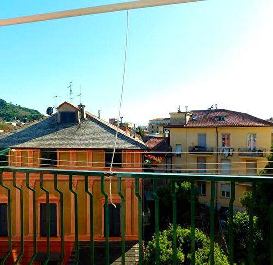 Appartamento trilocale in affitto in Centro, Levanto