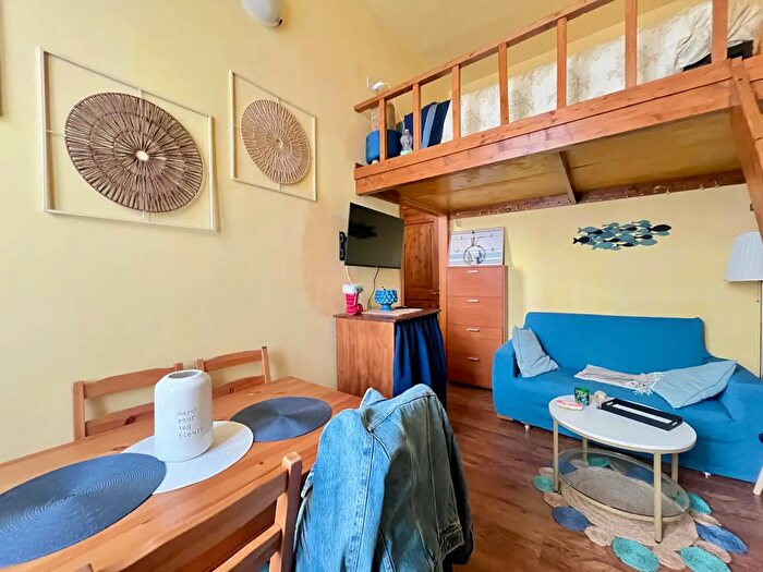 Appartamento monolocale in affitto in Via Eleonora Duse, Roma