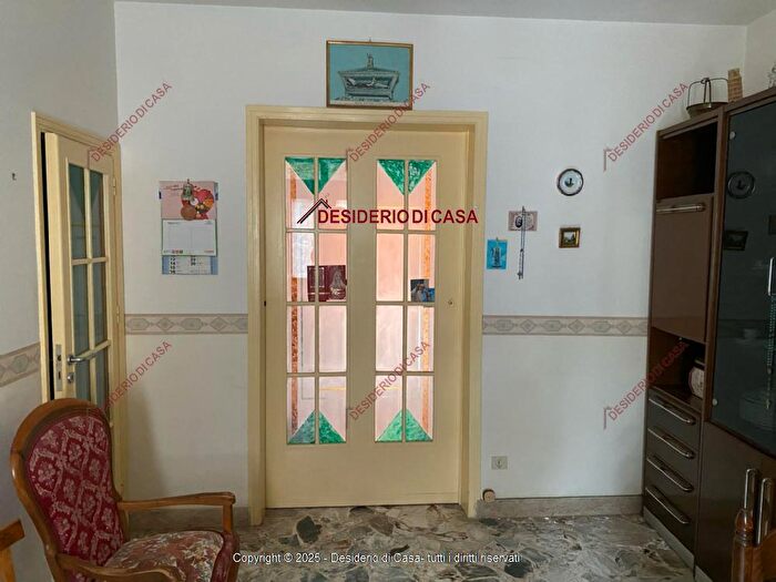 Appartamento trilocale in vendita in Termini Imerese