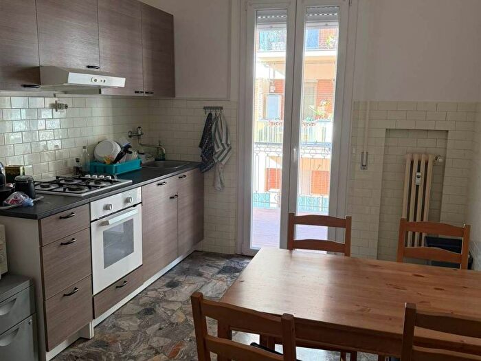 Appartamento con 6 locali in affitto in Torrette, Ancona