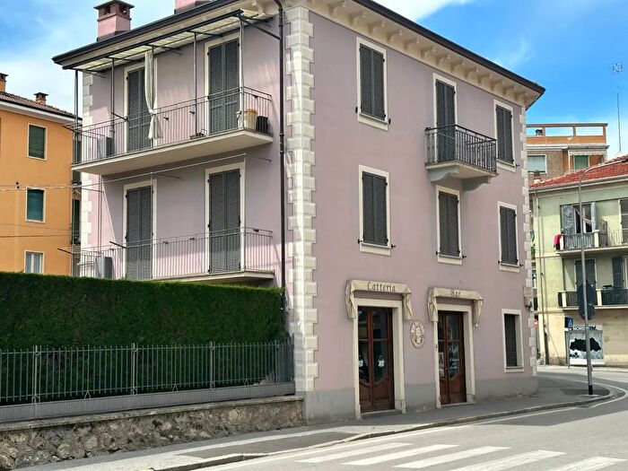 Appartamento quadrilocale in vendita in Via Quadrone, Mondovi