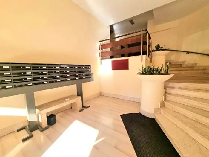 Appartamento trilocale in vendita in Piazza Giuseppe Garibaldi, Velletri