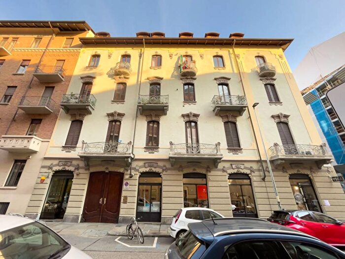 Casa bilocale in affitto in Via Saluzzo, San Salvario Dante, Torino
