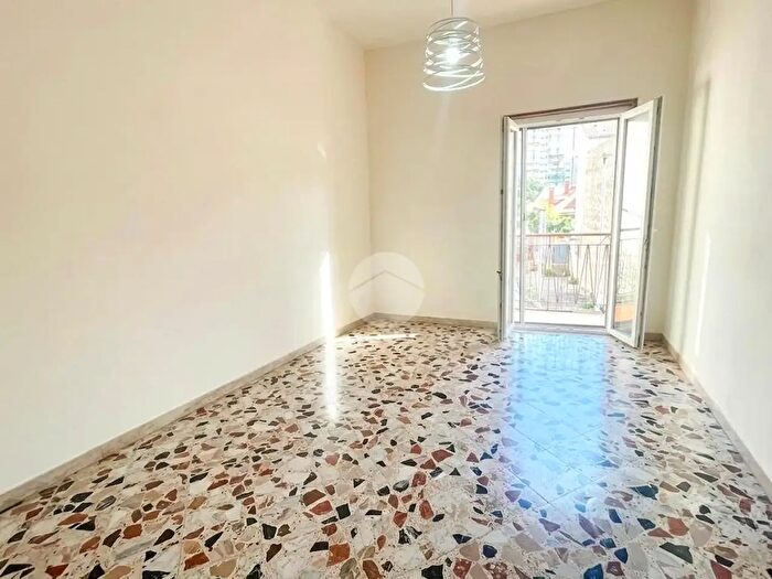 Appartamento quadrilocale in vendita in Via Buzzanca, Palermo